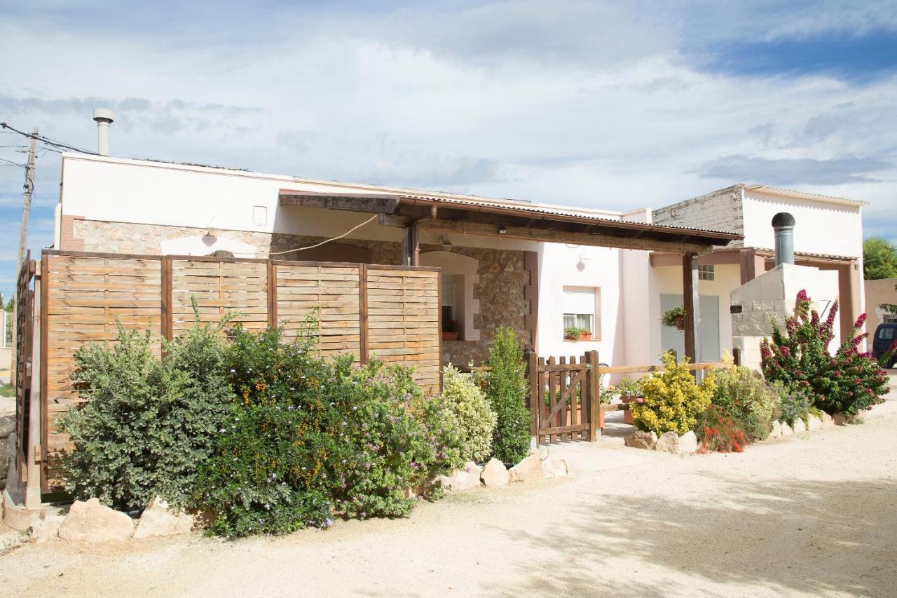 Вилла Casa Josep Camarles Экстерьер фото